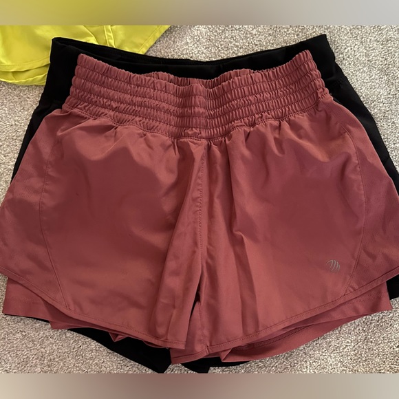 Bundle of 3 pairs of athletic shorts. Size small. - Picture 4 of 7